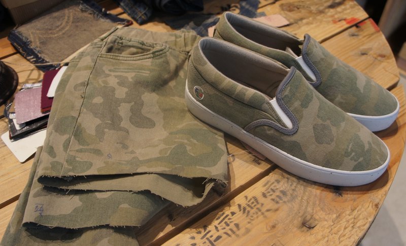 FYE牛仔裤定制鞋 再回收环保概念 - 女款休闲鞋 - 其他材质 透明