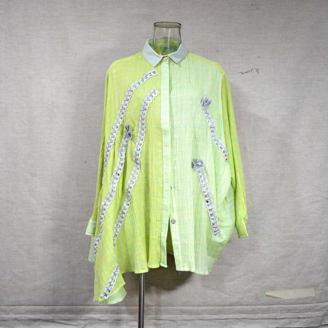 TIMBEE LO 粉萍果绿皱纱拼色半透视格仔纹宽松斗蓬不规则恤衫衬衫 - 女装衬衫 - 棉．麻 绿色