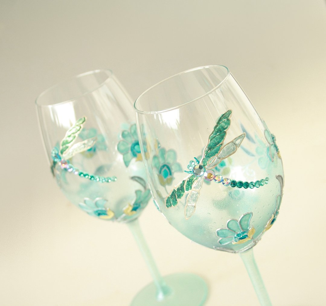 Blue Dragonfly Wildflowers Wine Glasses, Hand-painted, set of 2 - 酒杯/酒器 - 玻璃 蓝色