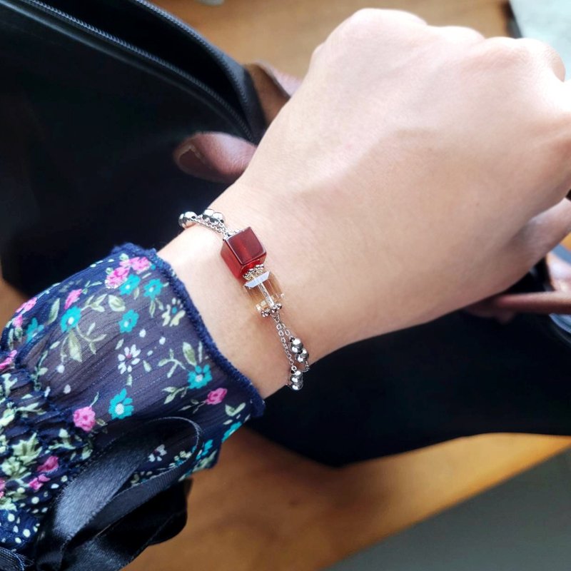 Sweet Duo。红玛瑙 X 金黄水晶  方糖造型白钢手链 - 手链/手环 - 不锈钢 多色