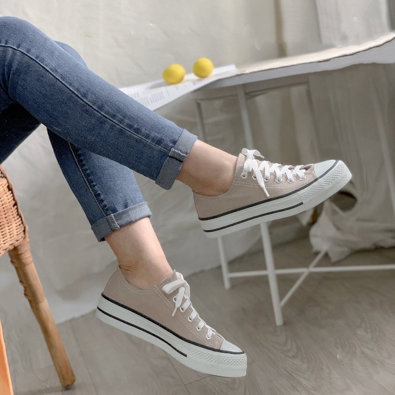 厚奶茶增高帆布休闲鞋 1CM16 - 女款休闲鞋 - 人造皮革 卡其色