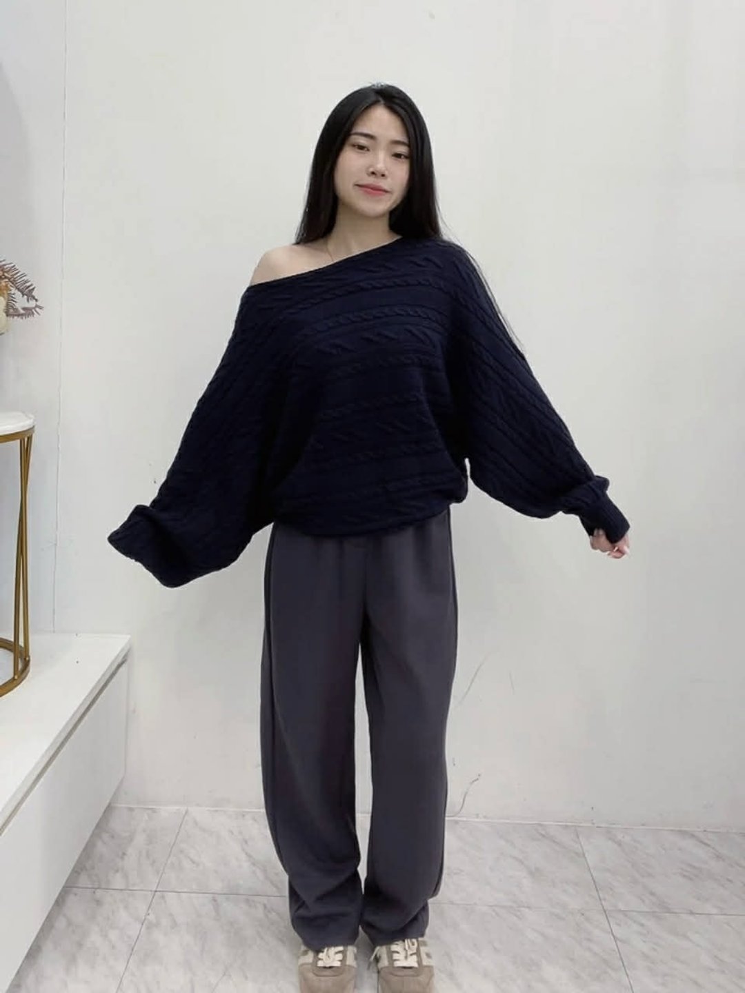 Venus 麻花蝴蝶袖上衣 - 女装针织衫/毛衣 - 聚酯纤维 