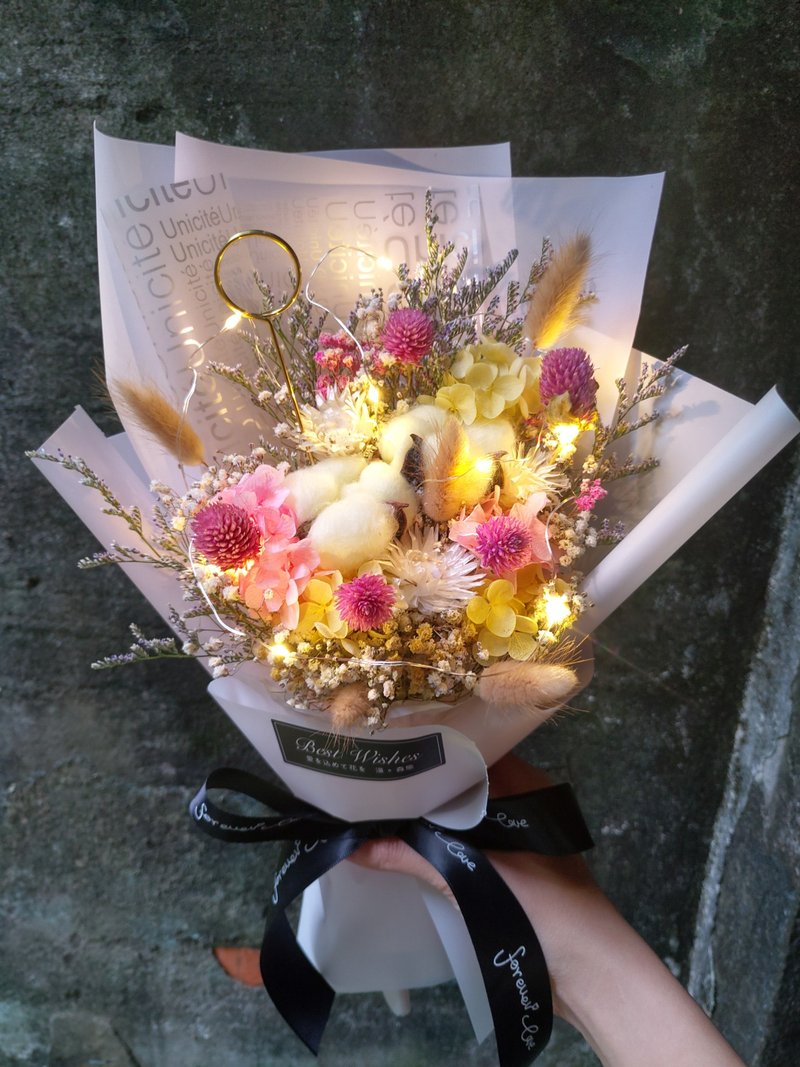 漫森态 干燥花花束 不凋花花束 情人节花束 - 干燥花/捧花 - 植物．花 多色