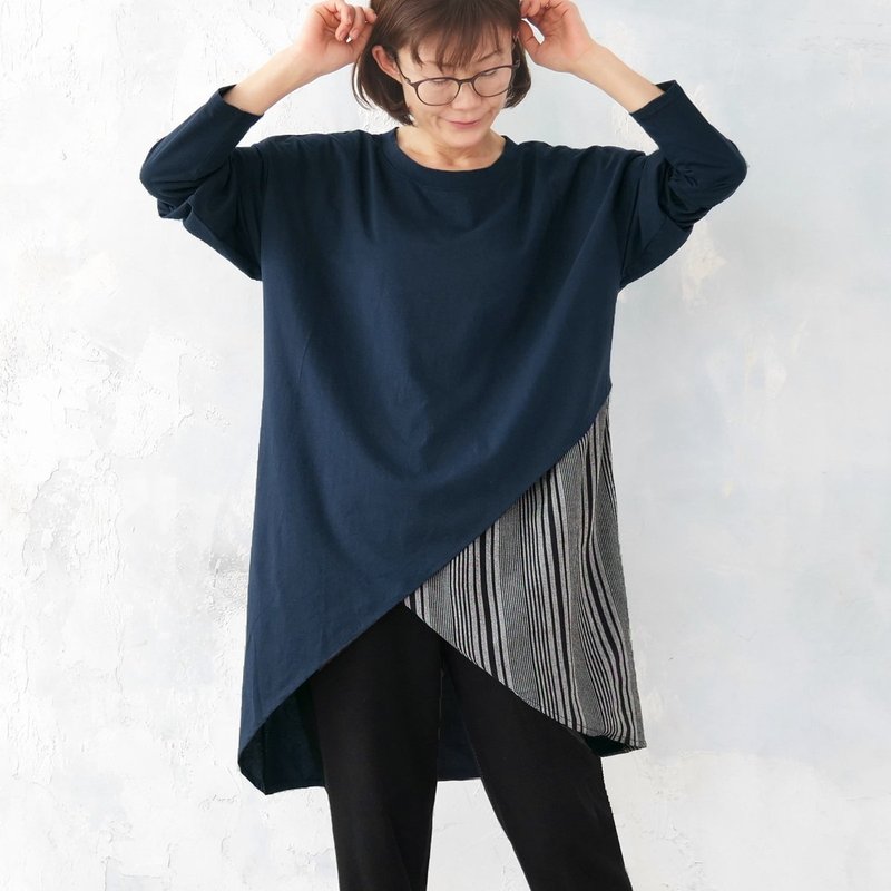 下摆拼接・不对称・条纹・宽松设计・异材质・罩衫・海军蓝・d-tp530 - 女装上衣 - 棉．麻 蓝色