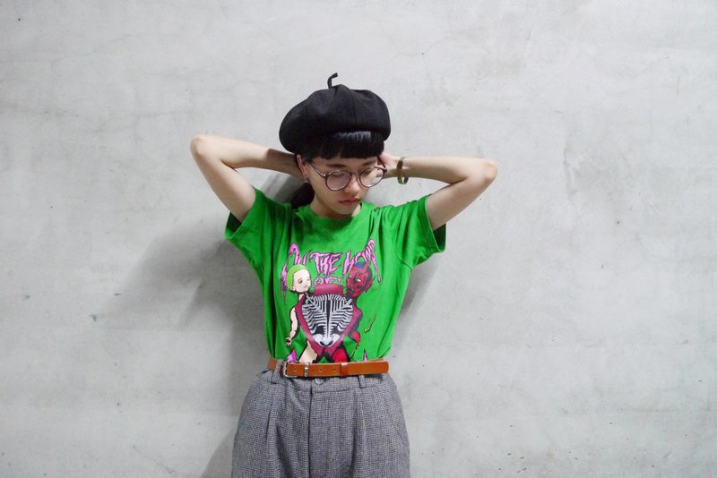 ON THE HORNS OF A DILEMMA TEE 初衷与恶魔的分裂 T恤 (翠绿) - 女装 T 恤 - 棉．麻 绿色