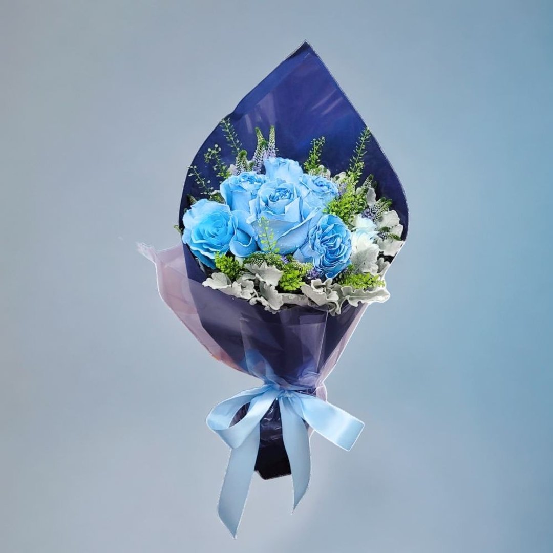 鲜花花束 (厄瓜多蓝玫瑰6枝、满天星等) GF00260 - 植栽/盆栽 - 植物．花 