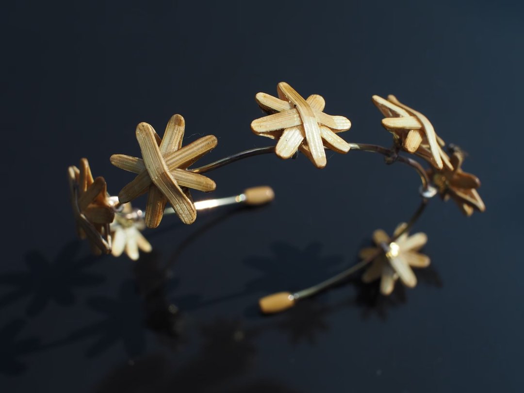 七朵风铃花手链 (Sailom Flower Bracelet) - 手链/手环 - 木头 