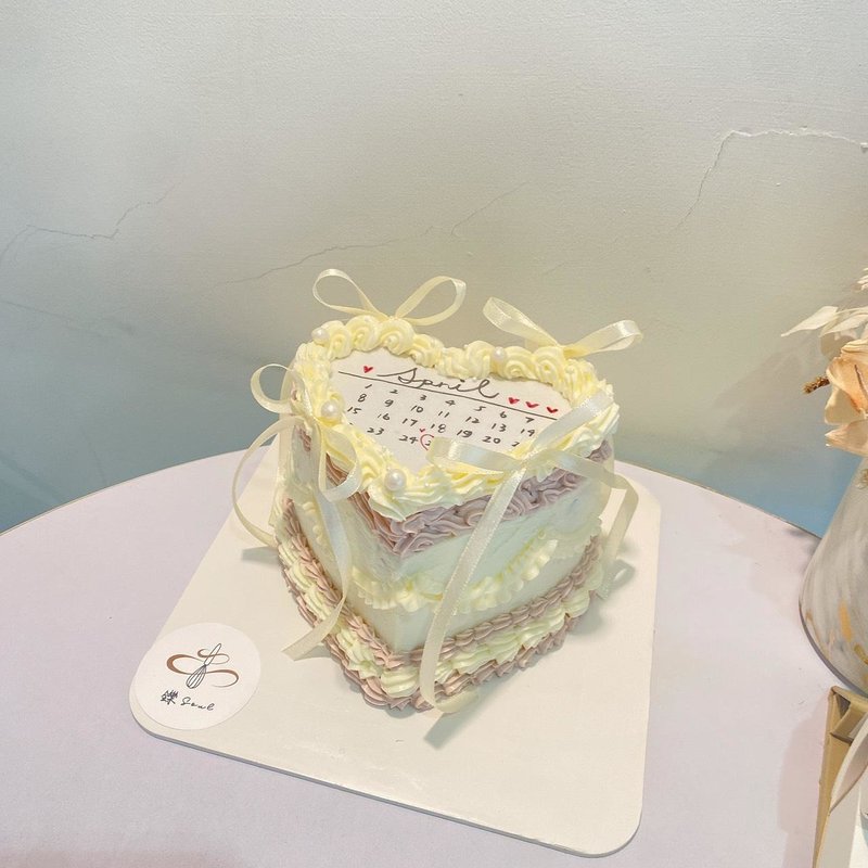 白色爱心缎带 燃烧蛋糕 纪念日 爱心蛋糕 定制化 铄甜点 生日蛋糕 - 蛋糕/甜点 - 新鲜食材 