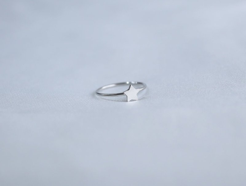 ni.kou纯银星星戒指 - 戒指 - 其他金属 