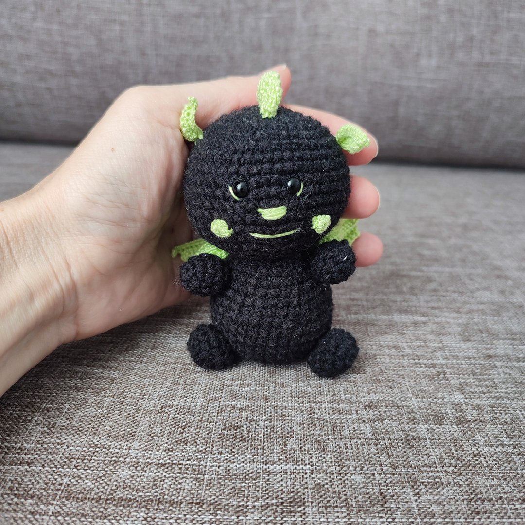 Black dragon crocheted. 黑龙 - 玩具/玩偶 - 棉 黑色