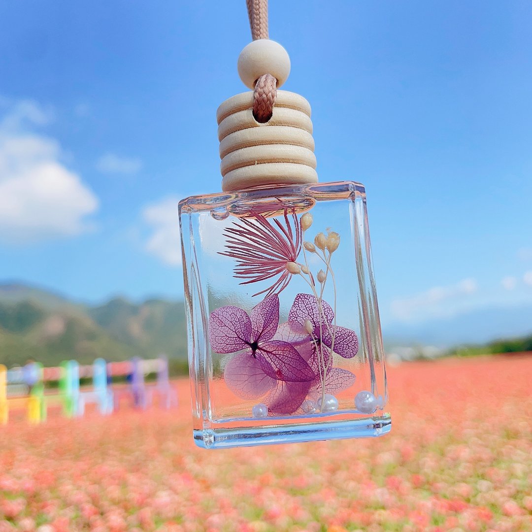 绽放Bloom永生花扩香瓶吊饰 浮游花 居家香氛 - 香薰/精油/线香 - 植物．花 