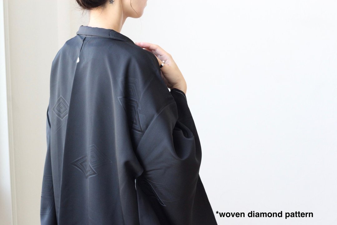 Japanese kimono black, EXCELLENT VINTAGE /4253 - 女装休闲/机能外套 - 丝．绢 黑色
