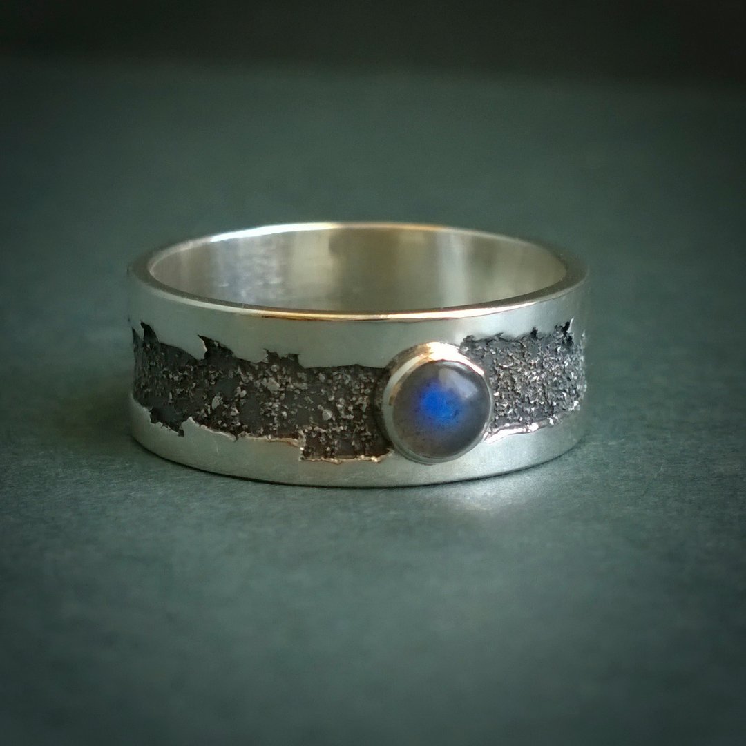 Silver ring with Labradorite Milky Way Single copy Made by hand - 戒指 - 纯银 蓝色