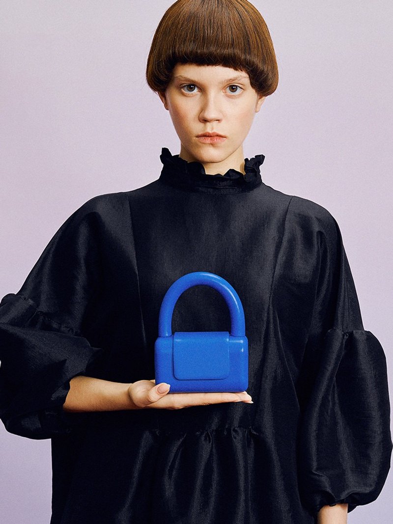 蓝色 小号TOTO 秀场款大牌感迷你造型小方包 肩背手提口红收纳包 - 侧背包/斜挎包 - 真皮 蓝色