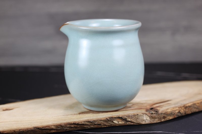 【沐春生活】300~340ml 汝窑 手拉坯 无把茶海 名家叶敏祥手作 - 茶具/茶杯 - 瓷 