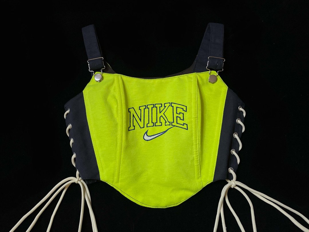 REGETHER 古着改制 NIKE 侧绑带吊带马甲-20 - 女装背心 - 棉 绿色