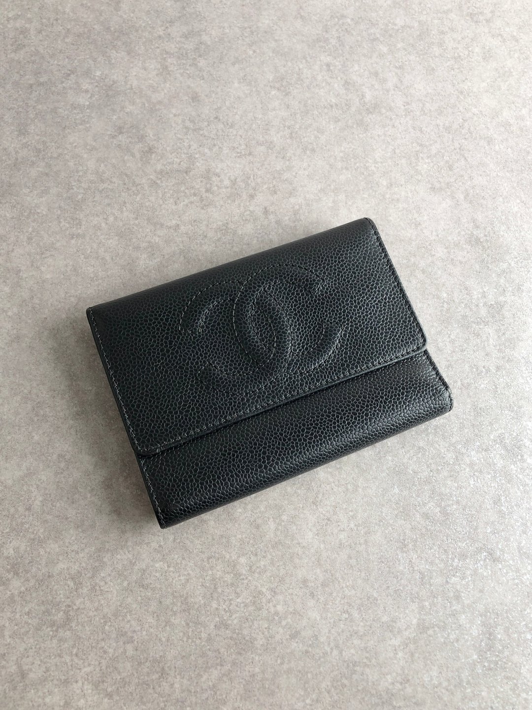 【日本直送名牌中古包】CHANEL 香奈儿 经典 COCO 标志 黑色 ㄇ字折 复古钱包 wallet vintage - 皮夹/钱包 - 真皮 黑色