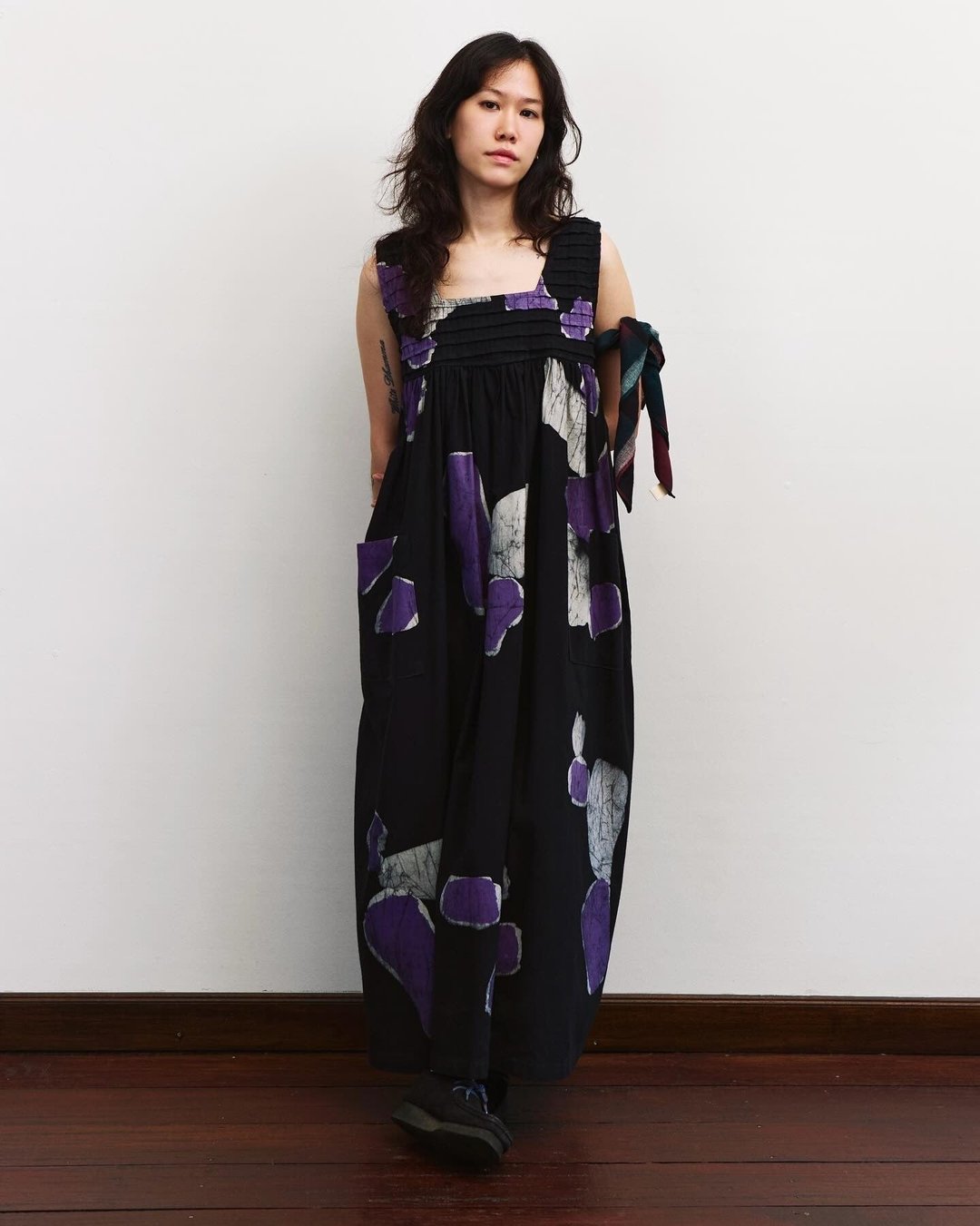 Taro Batik Cami Dress - 洋装/连衣裙 - 棉 黑色