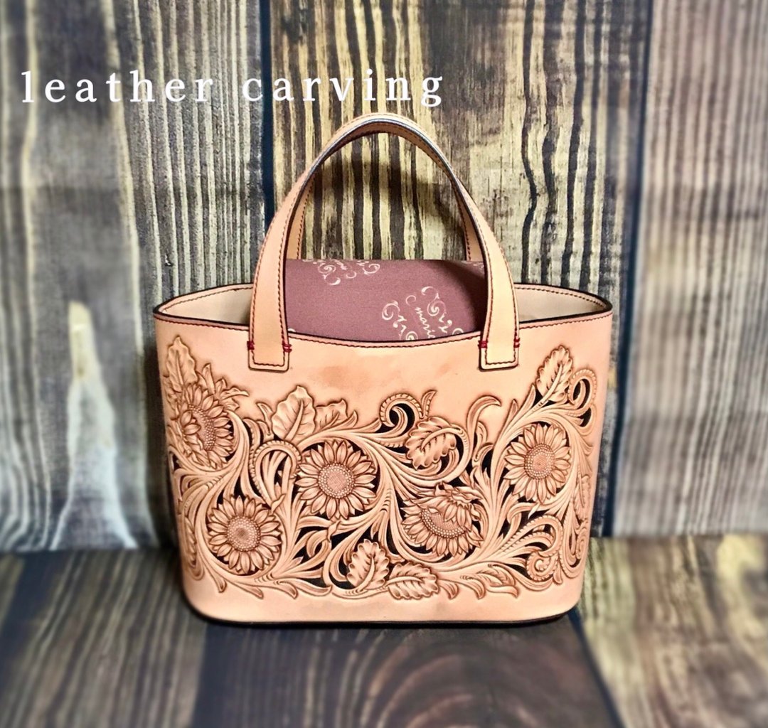 Carving bag leather carving leather tote bag sunflower pattern - 手提包/手提袋 - 真皮 咖啡色