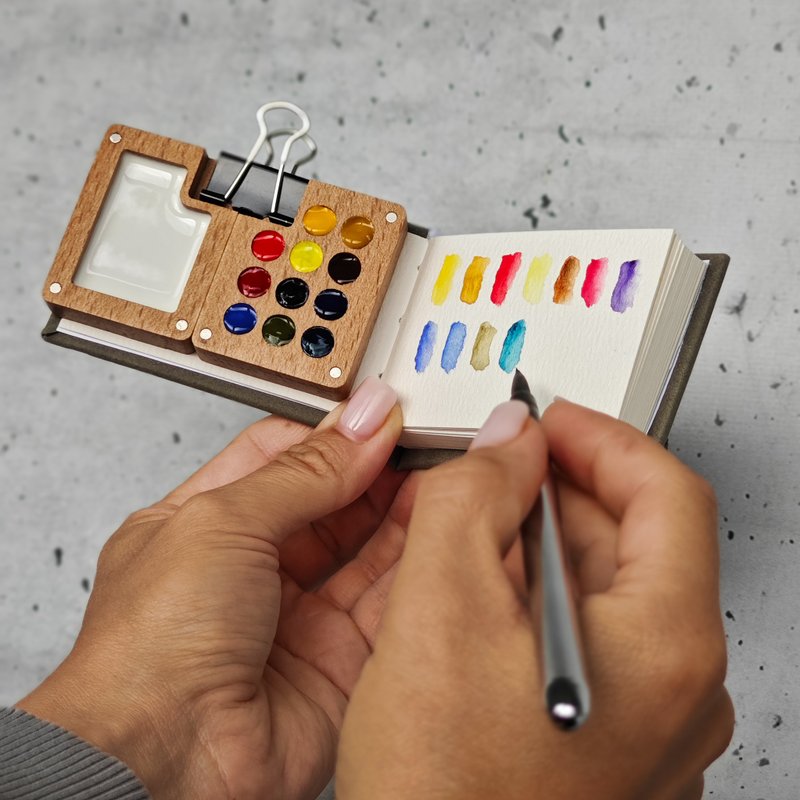 带有水彩素描本的木制 GO DRAW 调色板 - 笔记本/手帐 - 纸 灰色