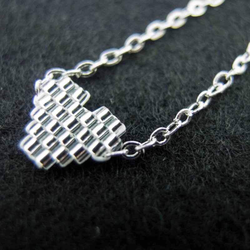 Small Silver Heart Bracelet, Silver Heart, Heart Bracelet, Beaded Heart Bracelet, Small Heart Bracelet, Dainty Bracelet - 项链 - 玻璃 银色