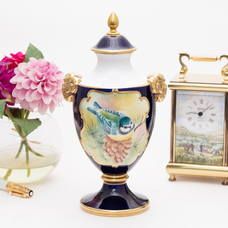 英国制Caverswall 蓝雀花园手绘骨瓷镶金羊首限量宝瓶花瓶装饰 - 花瓶/陶器 - 瓷 