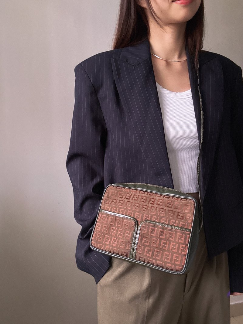 中古正品70年代Fendi芬迪FF logo老花斜背包侧背包橄榄绿色真皮 - 侧背包/斜挎包 - 防水材质 绿色