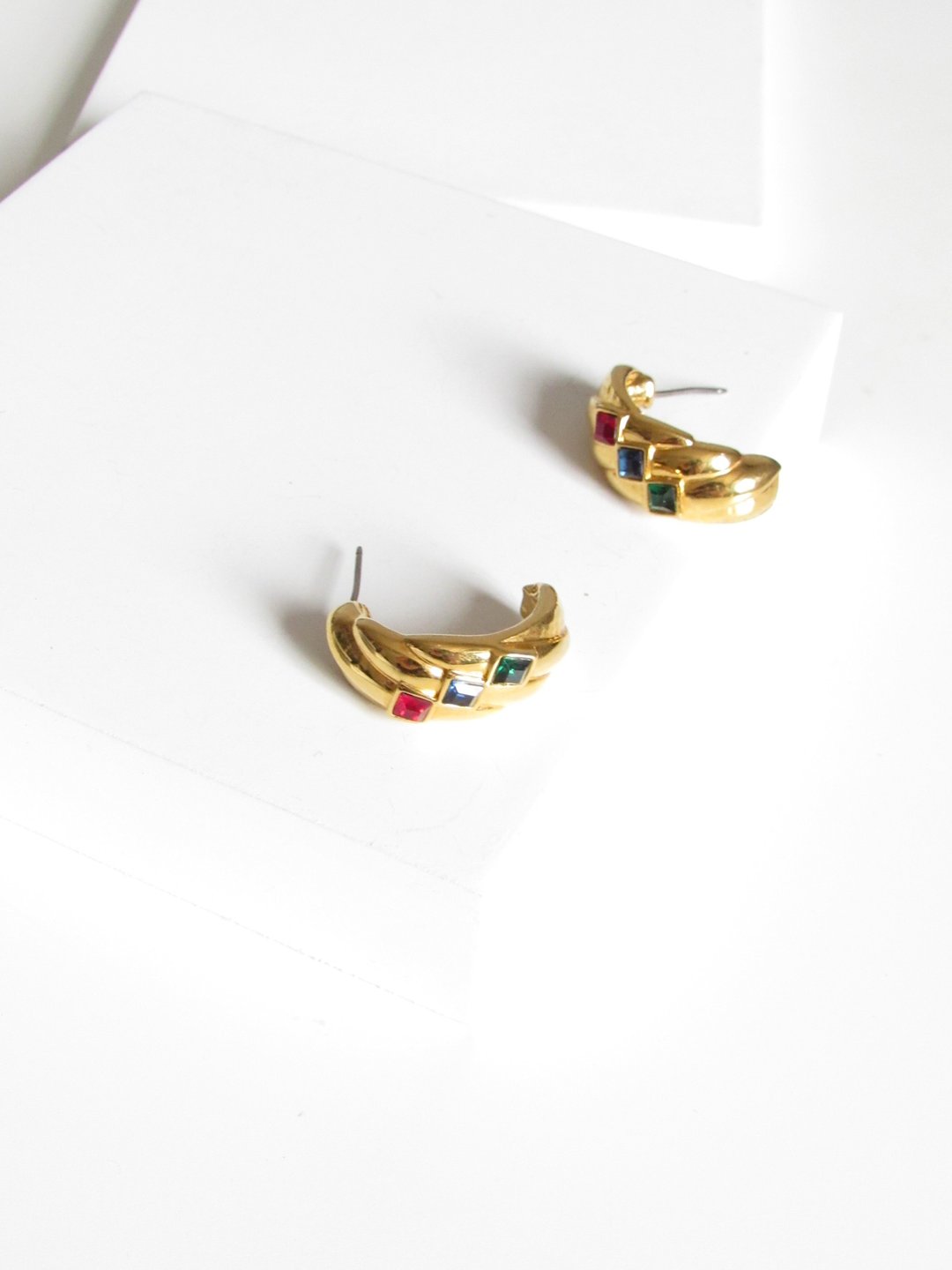 Vintage Color Crystal Gold Dome Earrings - 耳环/耳夹 - 贵金属 金色