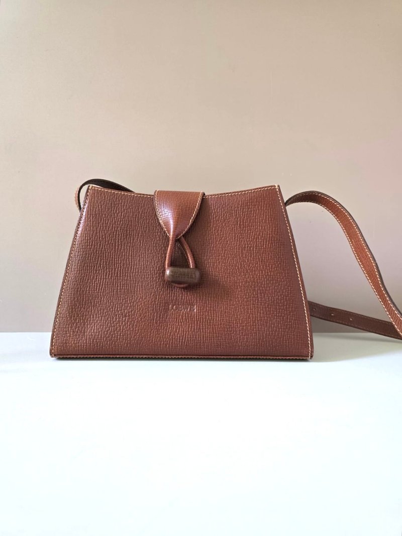 绝版古董包 Loewe咖啡色旋转扣单肩包 斜背包 侧背包 中古包 二手 - 侧背包/斜挎包 - 真皮 咖啡色