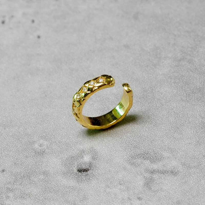 18K 蛇纹钻石耳扣 - 耳环/耳夹 - 贵金属 金色