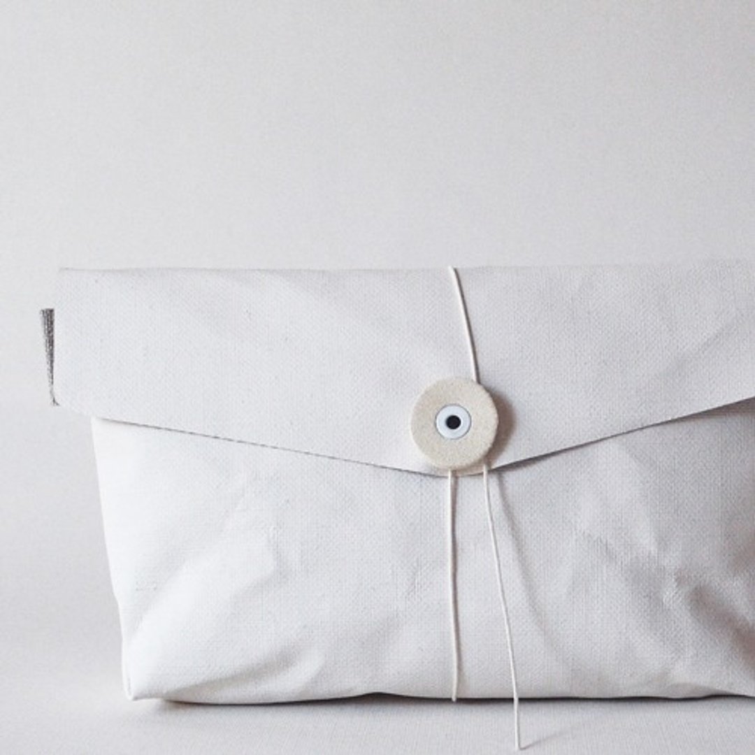 Pouch(A6) - 化妆包/杂物包 - 其他材质 白色