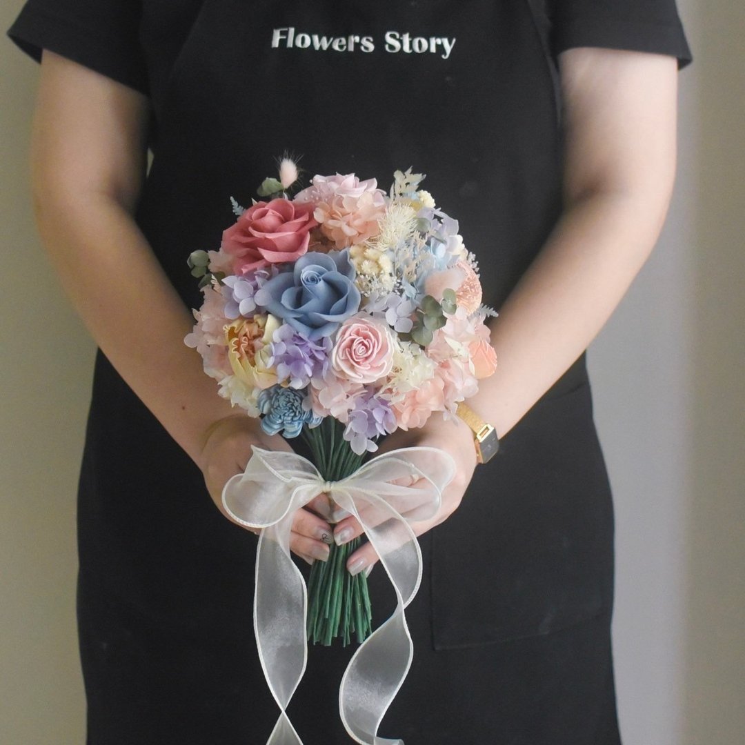 /粉蓝色新娘圆形捧花/新娘 婚礼布置 定制化 胸花 婚礼 婚摄 - 干燥花/捧花 - 植物．花 粉红色