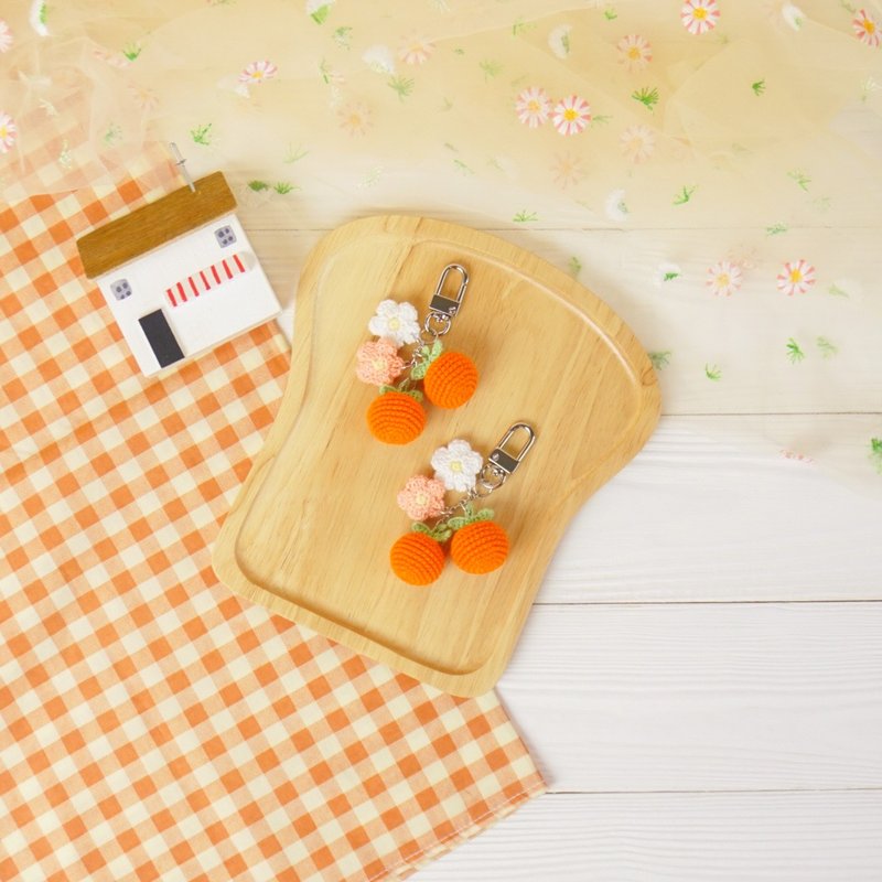 orange keychain charm zipper  key ring key chain bag charm handmade gift - 吊饰 - 棉．麻 橘色