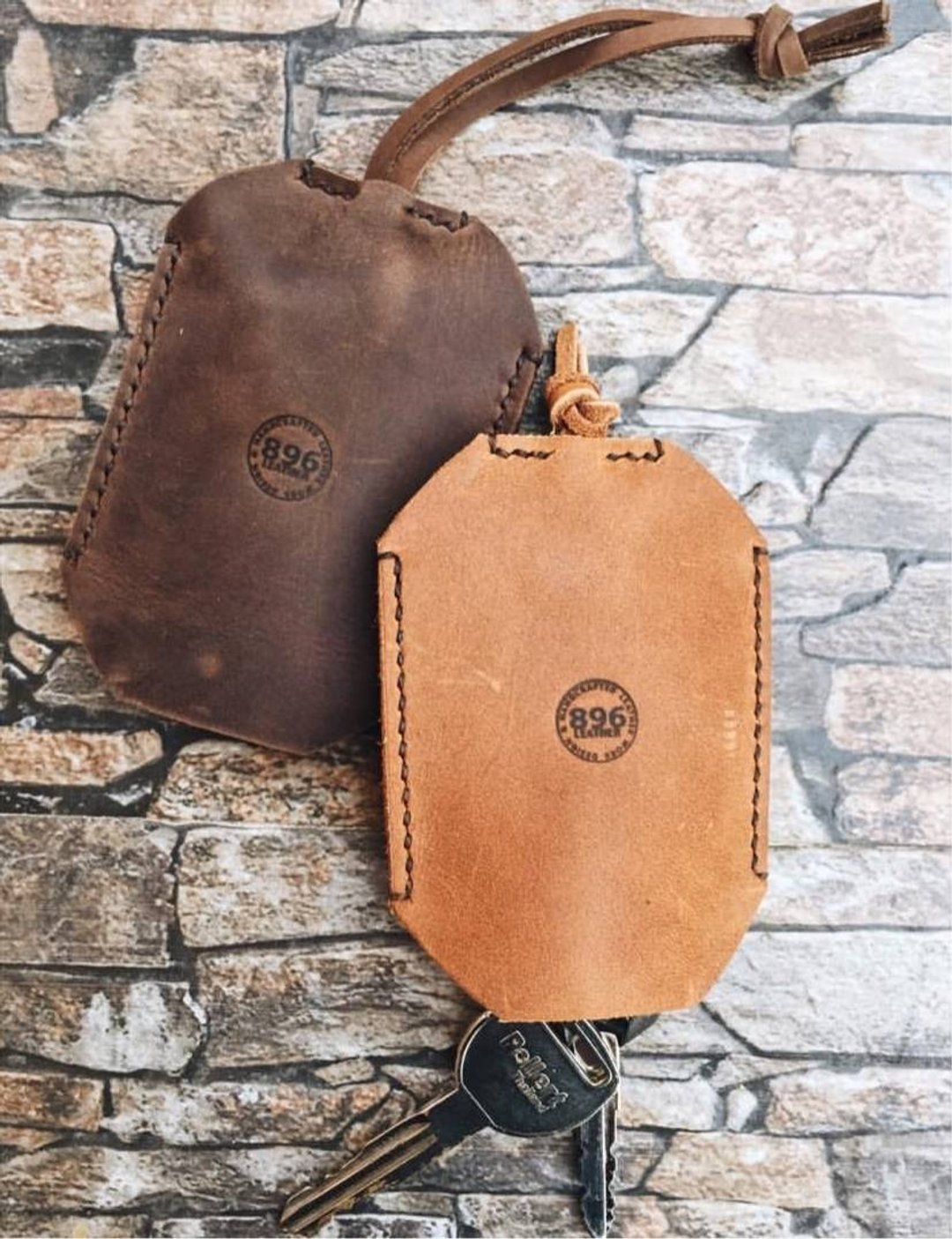 Leather Key Holder, Key case, Key Cover, Key Sleeve - 钥匙链/钥匙包 - 真皮 咖啡色