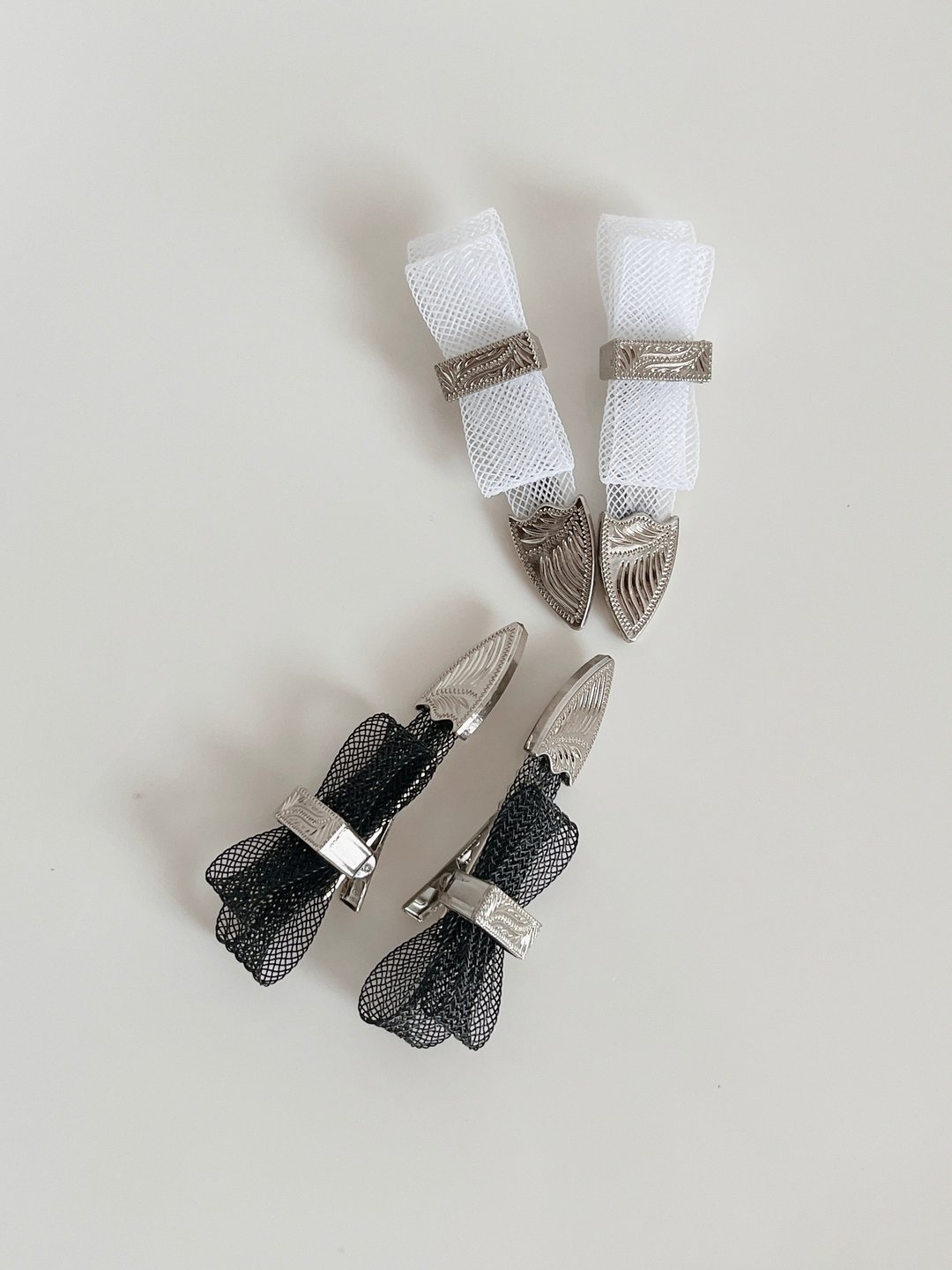 mesh ribbon hair clip 发饰发圈 丝绒 发夹 - 发饰 - 其他金属 黑色