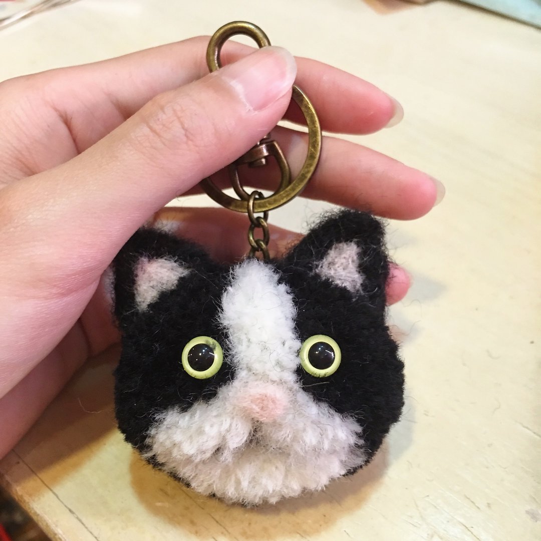纯手工迷你奔驰猫宝宝钥匙圈 - 钥匙链/钥匙包 - 羊毛 