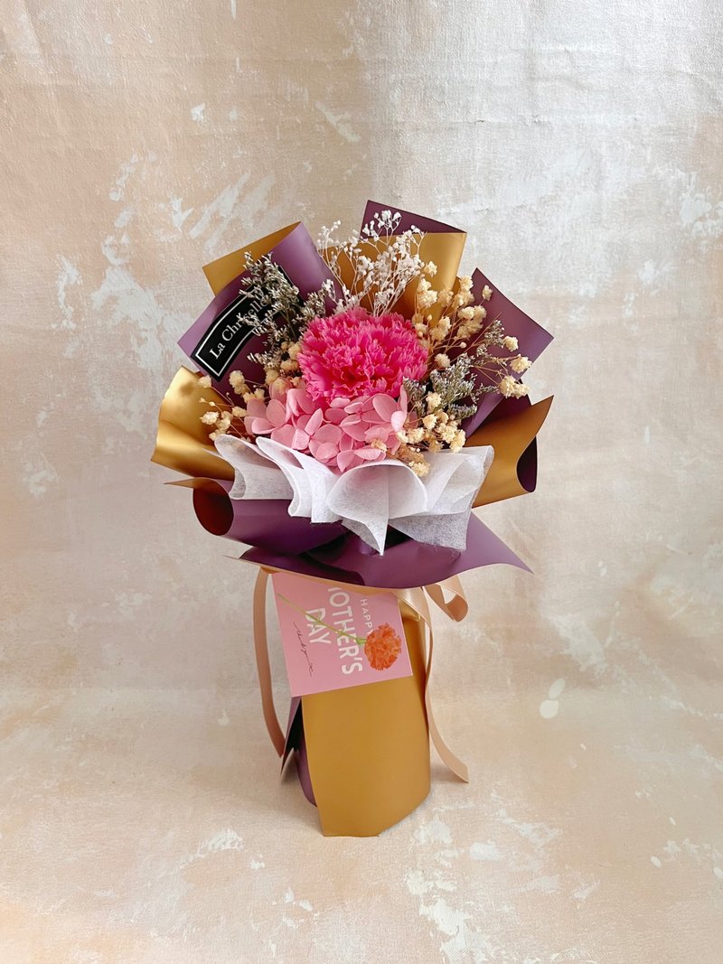 只限香港 母亲节花束系列 高贵 桃红色 康乃馨 永生花 保鲜花 - 干燥花/捧花 - 植物．花 红色
