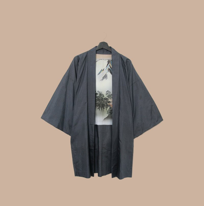 Back to Green-日本带回羽织 水墨山坡树林M-25/vintage kimono - 女装休闲/机能外套 - 丝．绢 