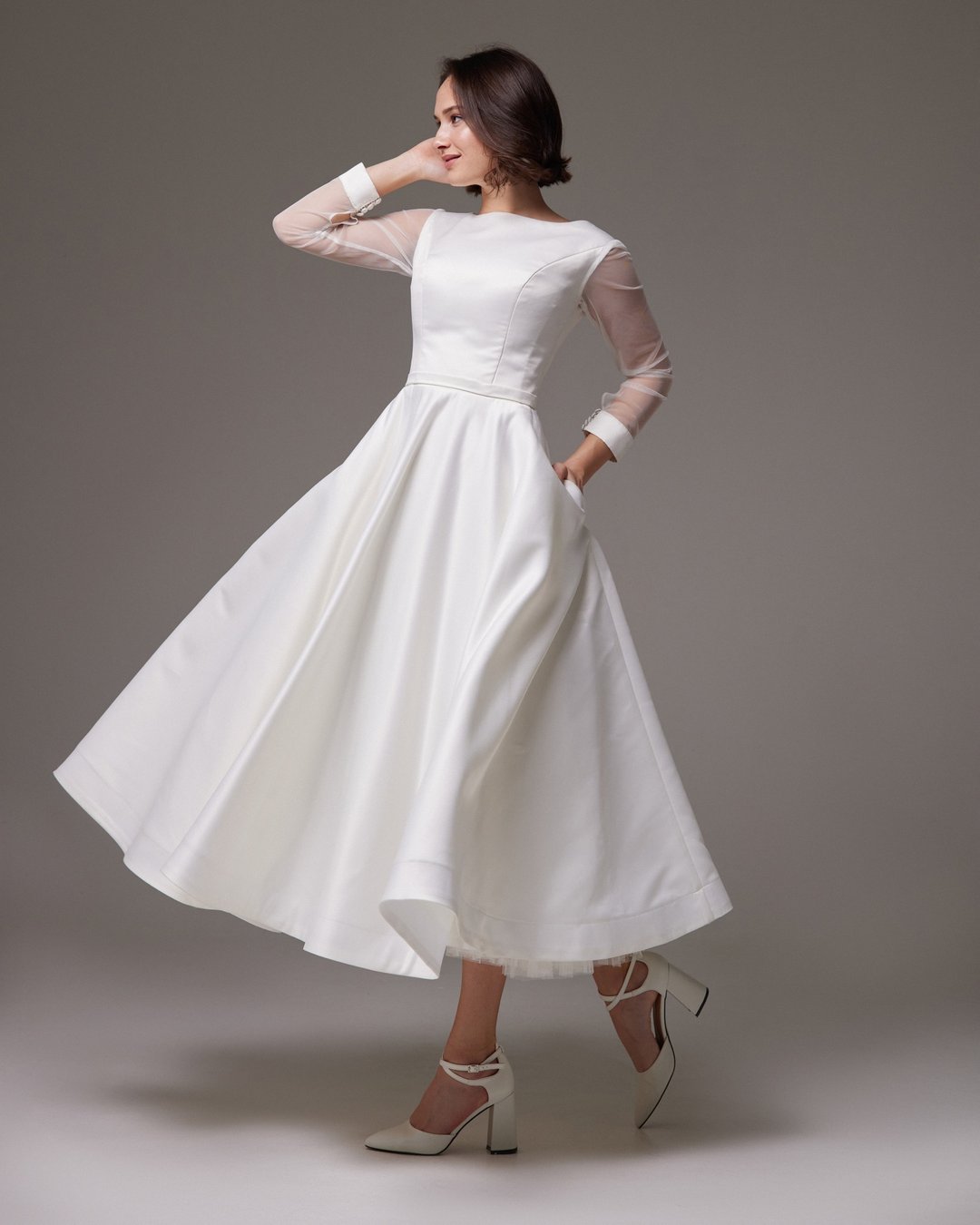 长袖缎面婚纱、缎面婚纱礼服、A字短版婚纱 - 晚装/礼服 - 其他材质 白色