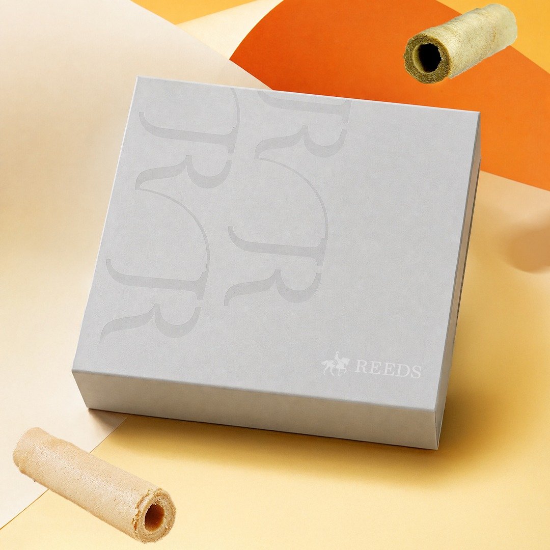 【REEDS】手工脆蛋卷 16 入礼盒 (红玉红茶 + 义香黑芝麻) - 零食/点心 - 新鲜食材 蓝色