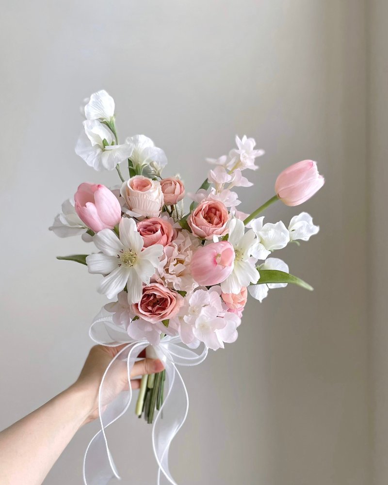 【人造花】粉白色郁金香玫瑰绣球人造花韩式捧花 - 其他 - 塑料 粉红色