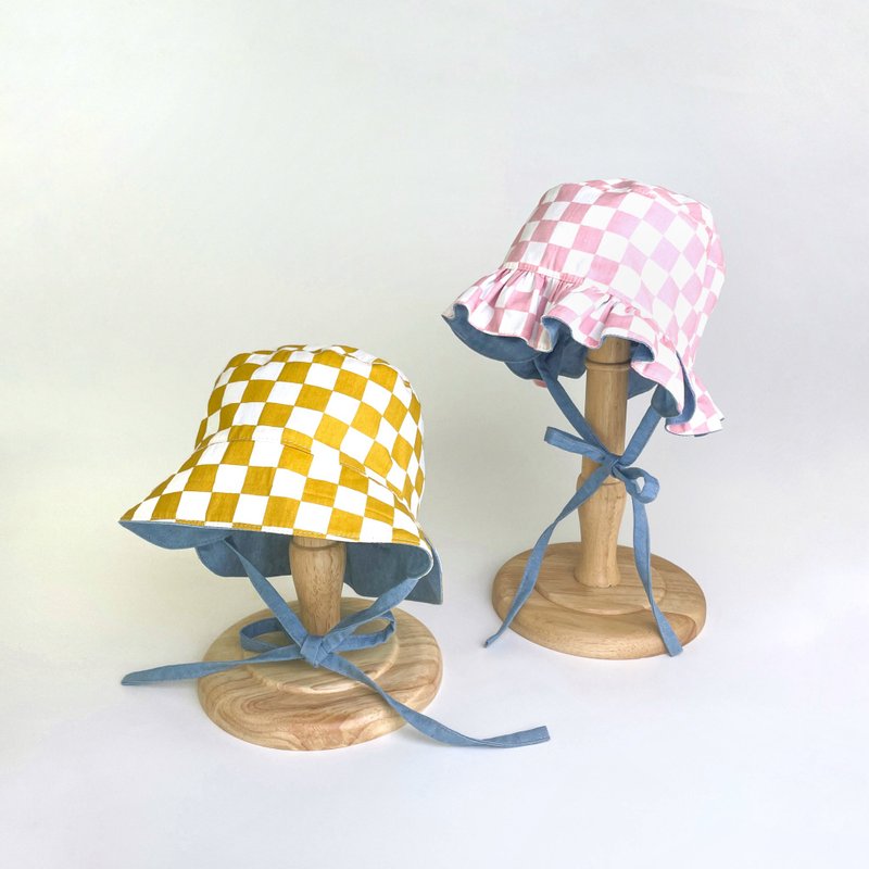 【现货单品】搭乘旋转手扶梯 | 双面绑带牛仔棋盘格遮阳渔夫帽 - 婴儿帽/发带 - 棉．麻 黄色