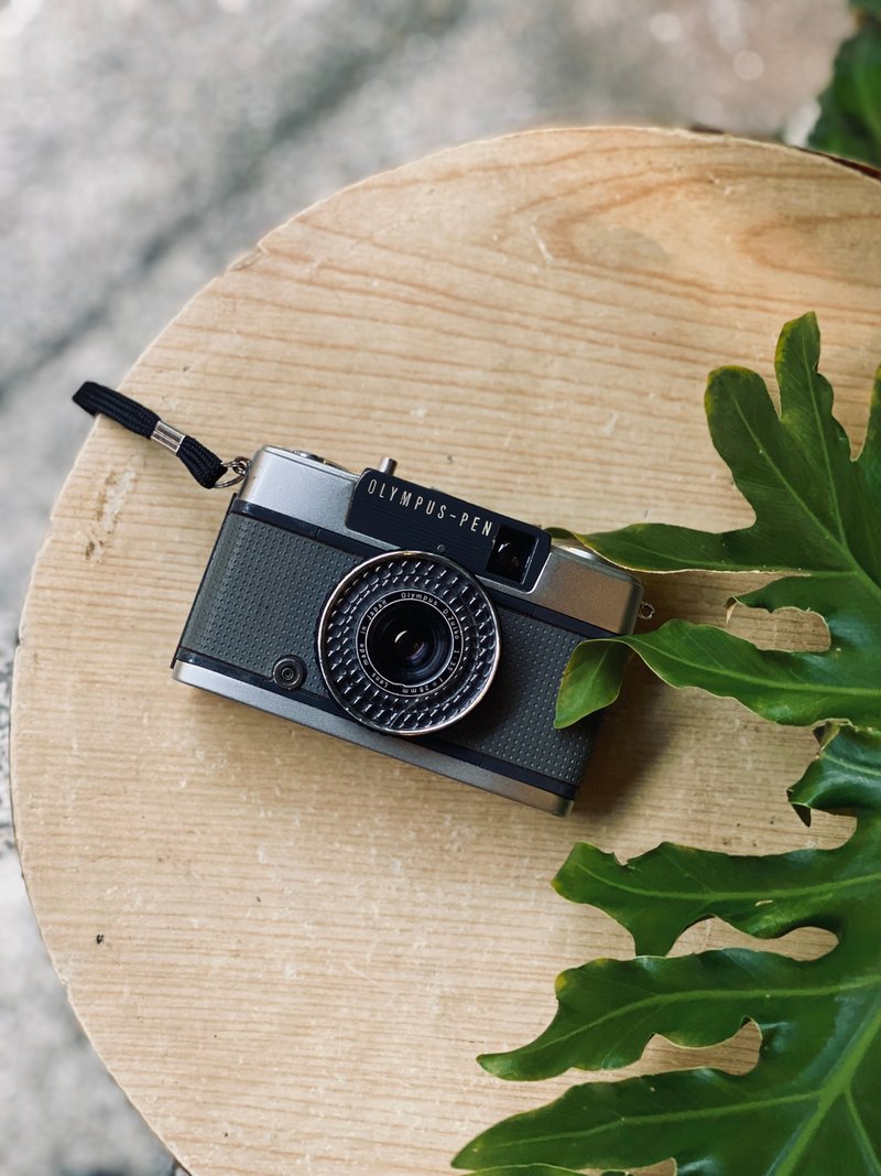 【中古底片相机】OLYMPUS PEN EE-3 - 相机 - 其他金属 黑色