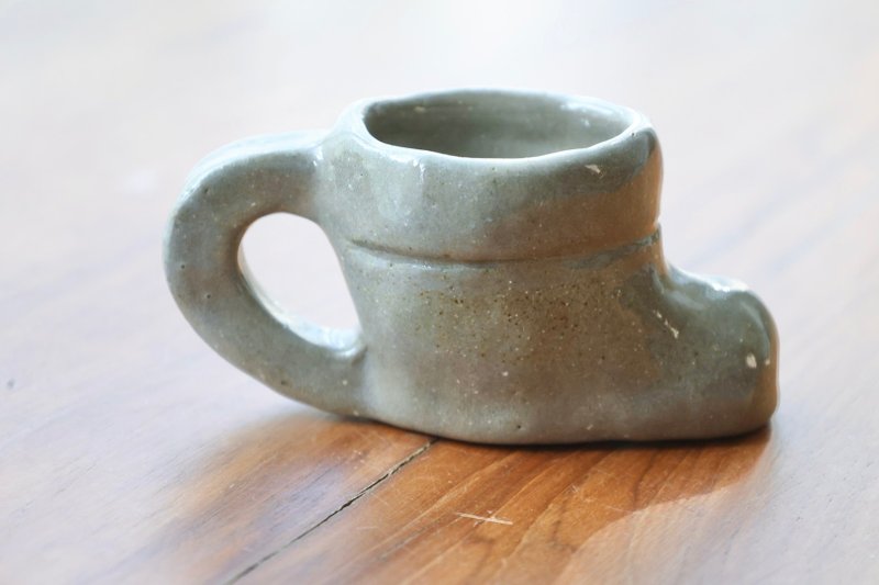 【圣诞节礼物】精巧复古圣诞靴子咖啡杯 Espresso草仔粿绿烛台 - 其他杯子 - 瓷 绿色