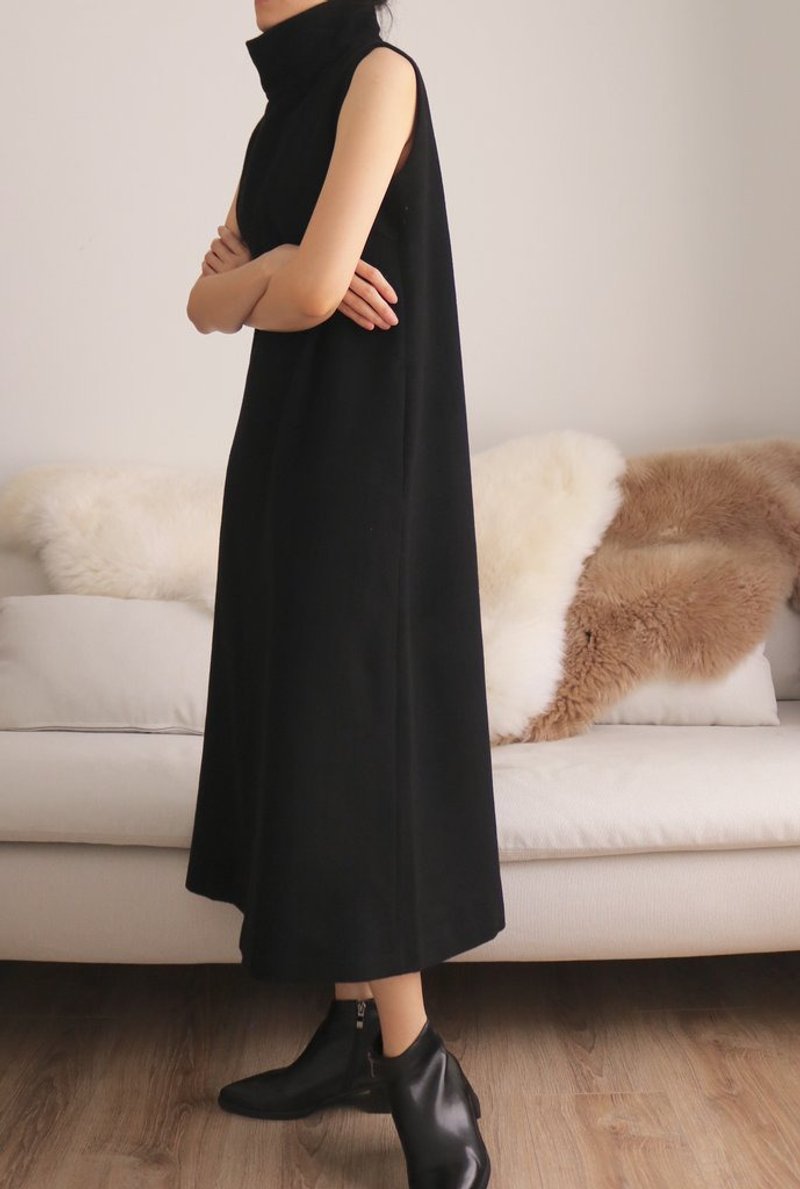 Jil Dress 极简立领无袖直筒Cashmere羊毛洋装 多色/可订做 - 洋装/连衣裙 - 羊毛 