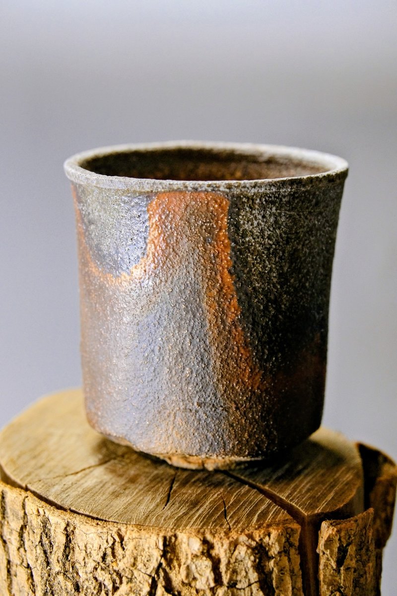 【一抹紅運】粗陶手作柴燒杯 - 茶具/茶杯 - 陶 