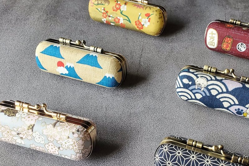 定制化 日本布印章盒  单章盒 口金盒子 口红盒 耳机盒 小物 - 收纳用品 - 棉．麻 