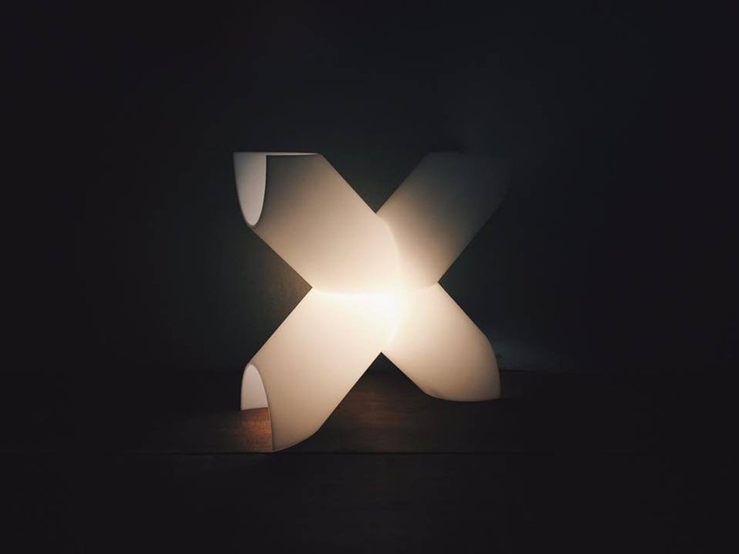 简约白X款 80~90摩登年代  x-lamp 早期外销欧美日本 古道具 - 灯具/灯饰 - 其他材质 白色