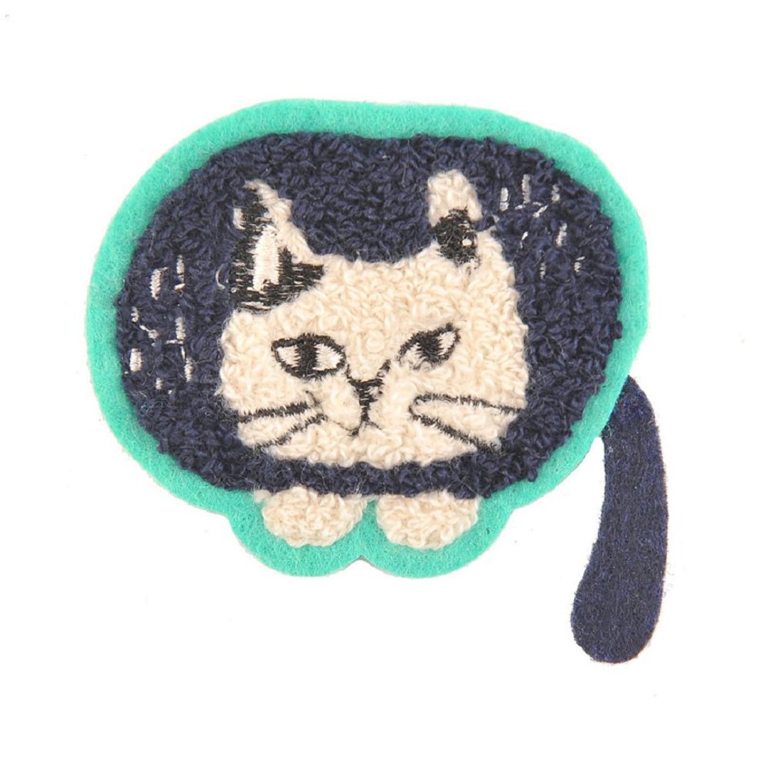 Kusuguru Japan 胸针 别针 日本相良刺绣 眼镜猫町田君款 绿色 - 胸针 - 聚酯纤维 绿色