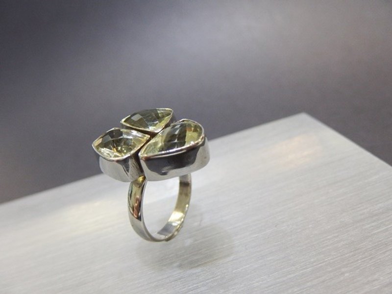 绿紫晶纯银戒指  Green Quartz Silver Ring - 戒指 - 宝石 绿色